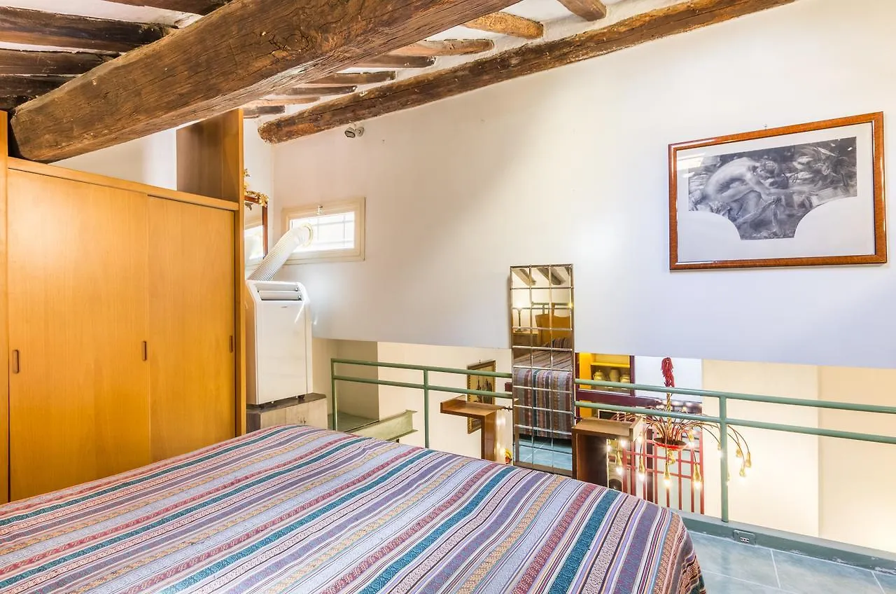 Enjoy Your Stay - Trastevere Apt Roma 0*,  Italia
